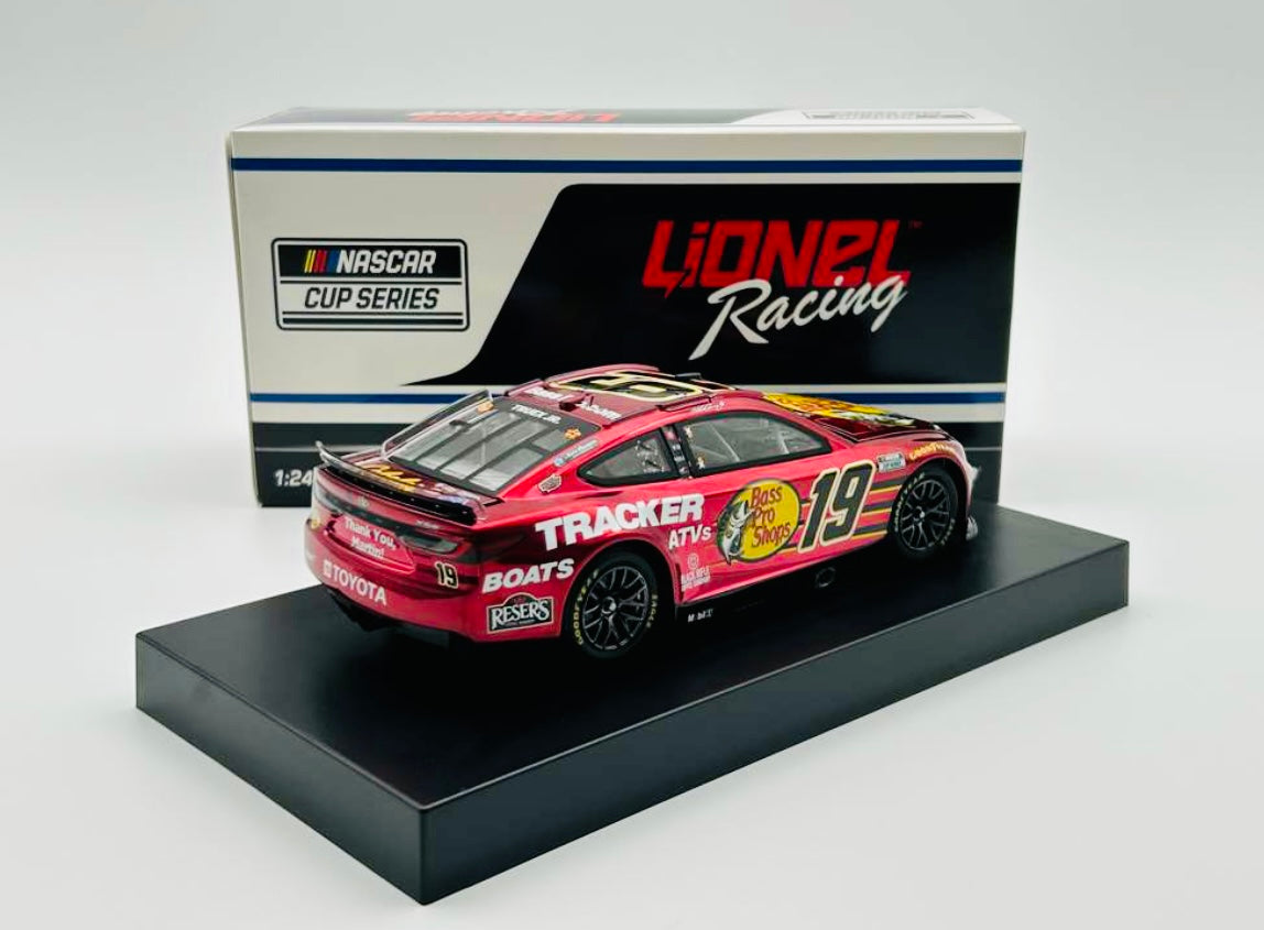 Martin Truex Jr. 2024 Bass Pro Shops Legacy 1:24 Color Chrome Nascar Cup Series Diecast