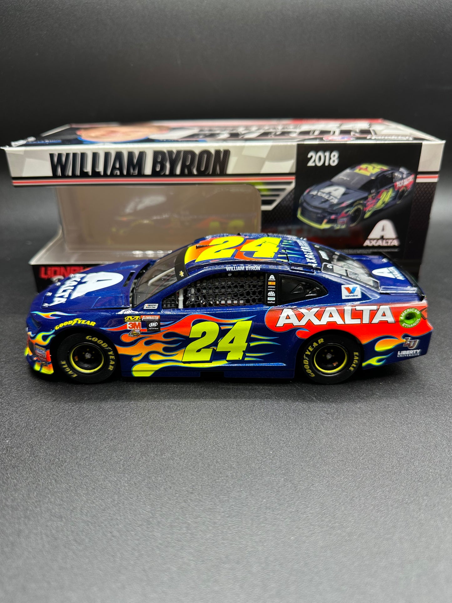 William Byron 2018 Axalta 1:24 Nascar Cup Series Diecast