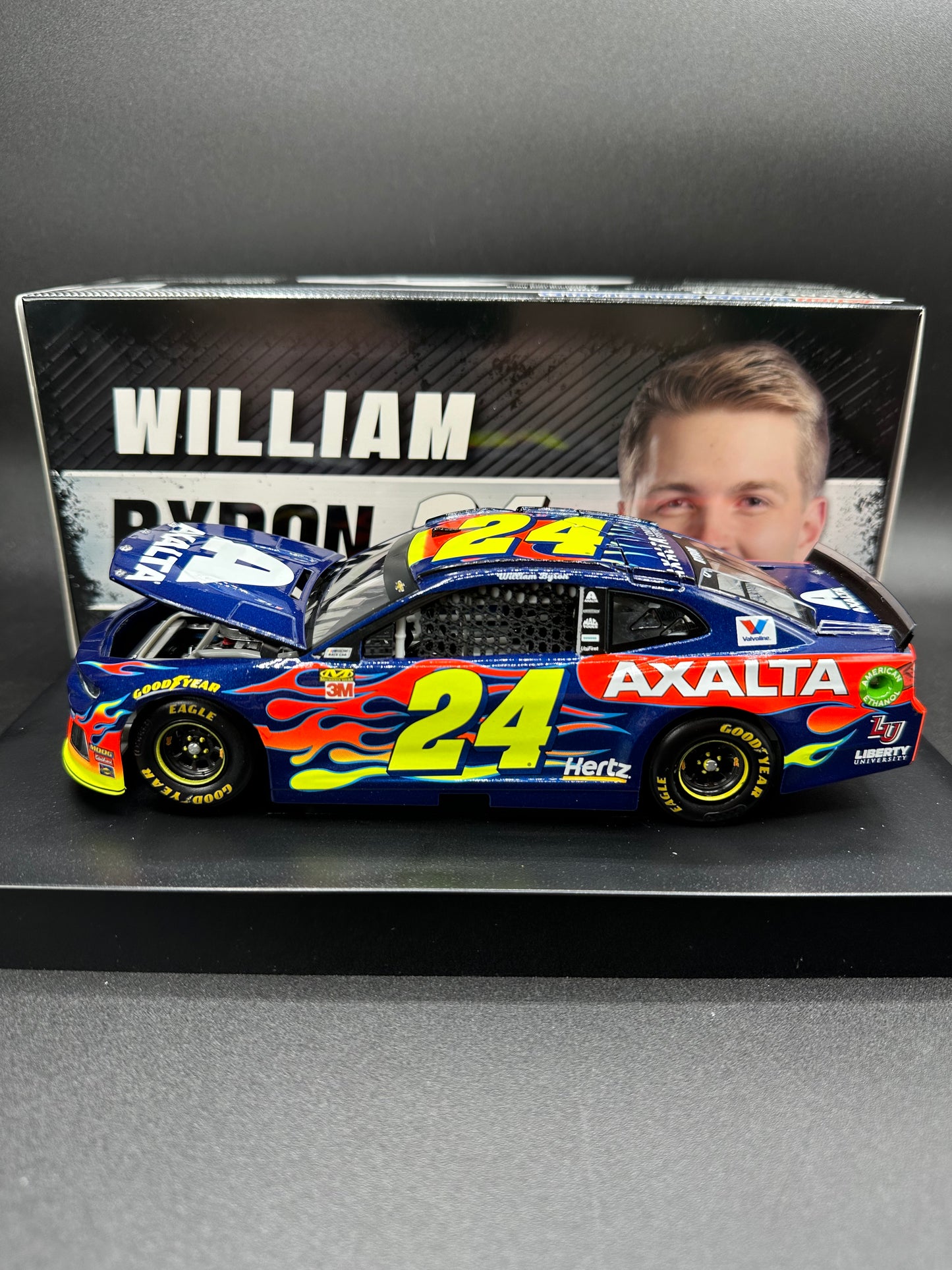 William Byron 2019 Axalta 1:24 Nascar Cup Series Diecast