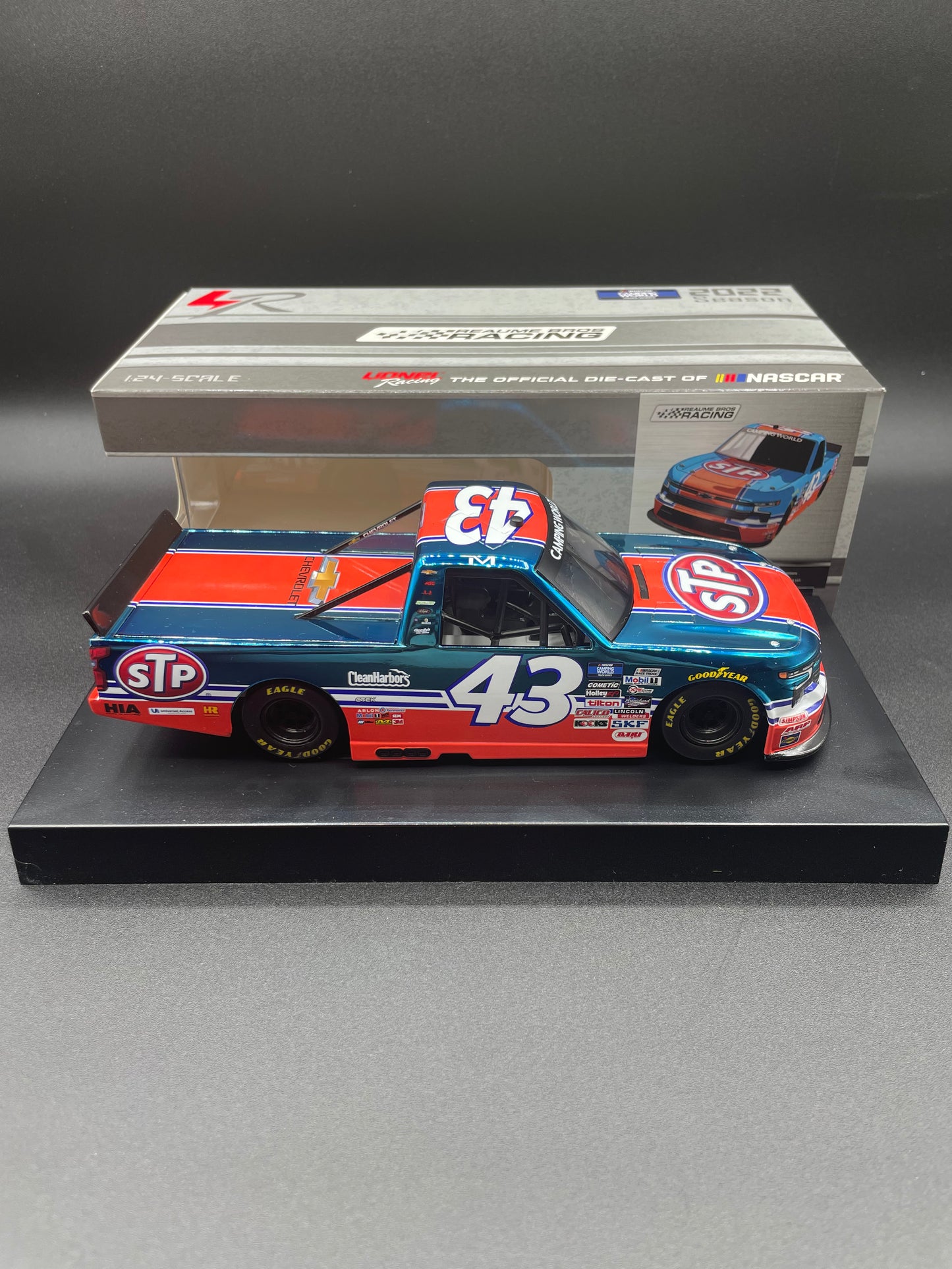 Thad Moffitt 2022 STP 1:24 Color Chrome Nascar Truck Series